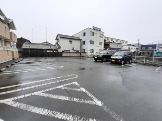 駐車スペースもあります