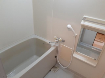 お風呂で日々の疲れを落としましょう