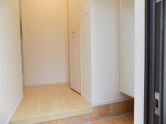 シンプルで使いやすい玄関です