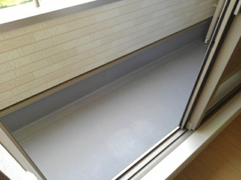 陽当たり良好なバルコニーです