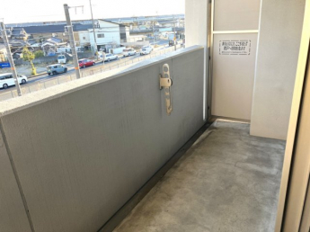 【バルコニー】