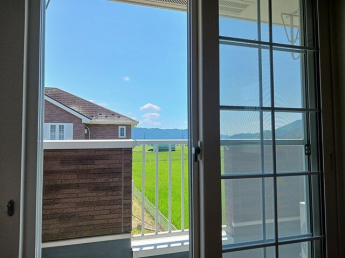 【バルコニー】