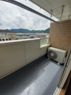 【バルコニー】