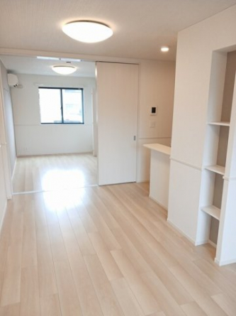 【居間・リビング】