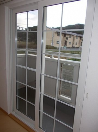 【バルコニー】