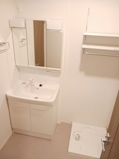 【洗面所】
