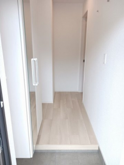 【玄関】