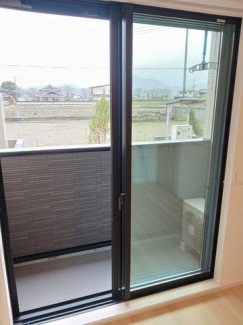 【バルコニー】