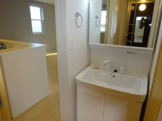 【洗面所】