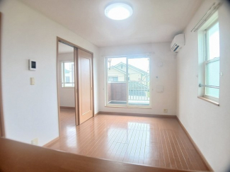 【居間・リビング】