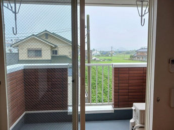 【バルコニー】