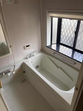 松山市北井門１丁目の中古一戸建ての画像