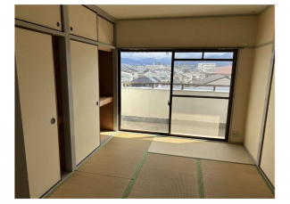 松山市森松町のマンションの画像