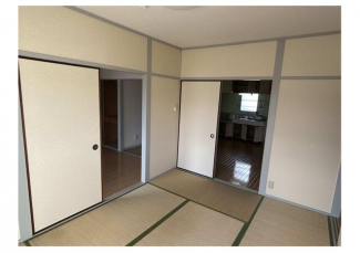 松山市森松町のマンションの画像