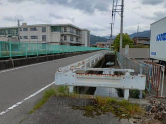 東温市南方の売地の画像