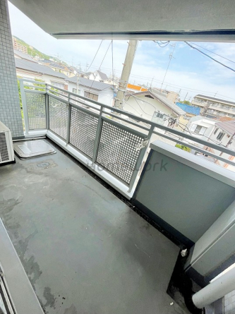 【バルコニー】