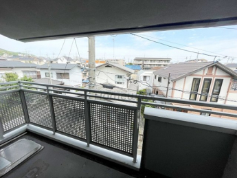 【バルコニー】