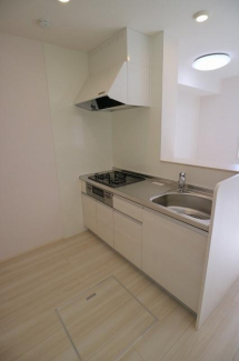 参考、同建物・別の号室