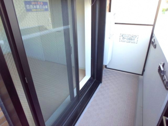 【バルコニー】