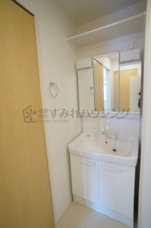 参考、同建物・反転間取りの号室