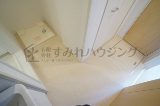 参考、同建物・反転間取りの号室