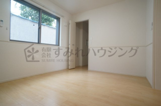 参考、同建物・反転間取りの号室