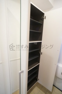 参考、同建物・反転間取りの号室