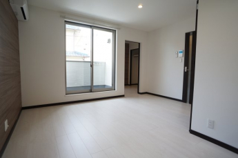 【居間・リビング】