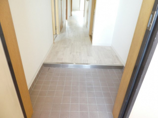 【玄関】