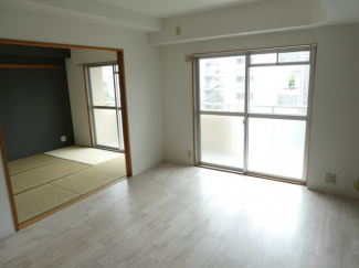 【居間・リビング】