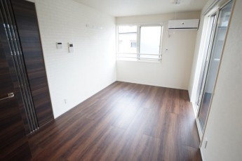 【居間・リビング】