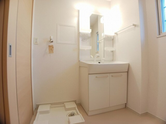 【洗面所】