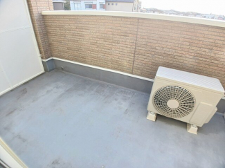 【バルコニー】