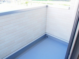 【バルコニー】