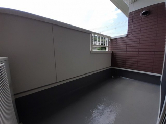 【バルコニー】