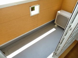 【バルコニー】