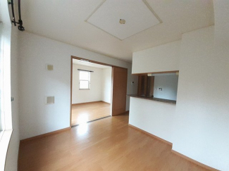 【居間・リビング】