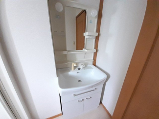 【洗面所】