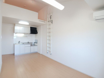 【居間・リビング】