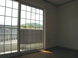 【バルコニー】