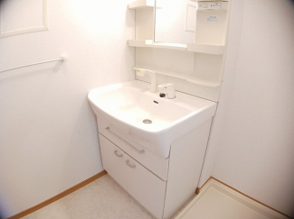 【洗面所】