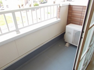 【バルコニー】