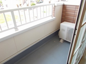 【バルコニー】