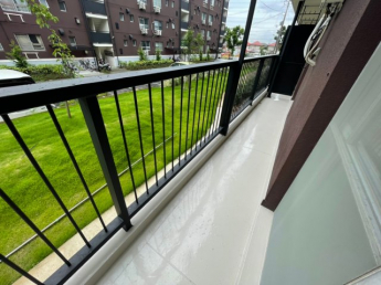 【バルコニー】