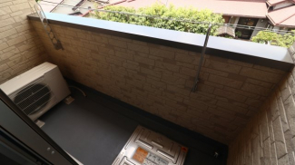 【バルコニー】