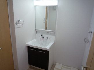 【洗面所】