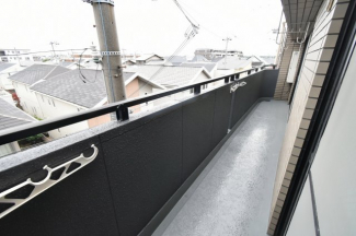 【バルコニー】