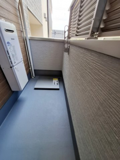 【バルコニー】
