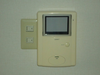 カメラ付インターホン