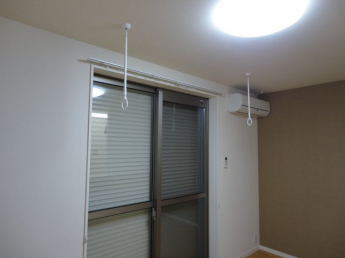 シャッター雨戸・ルームハンガーバー